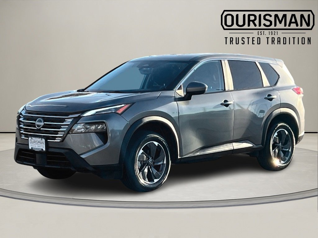 Used 2024 Nissan Rogue SV image 2