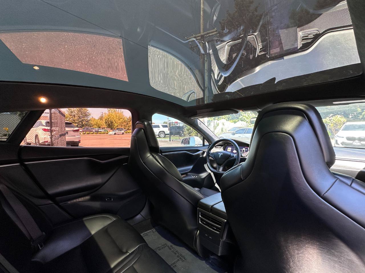 Used 2019 Tesla Model S Performance AWD/4WD image 16