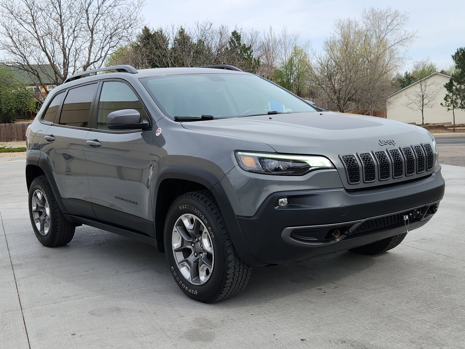 Used 2019 Jeep Cherokee Trailhawk w/ Comfort/Convenience Group AWD/4WD image 7