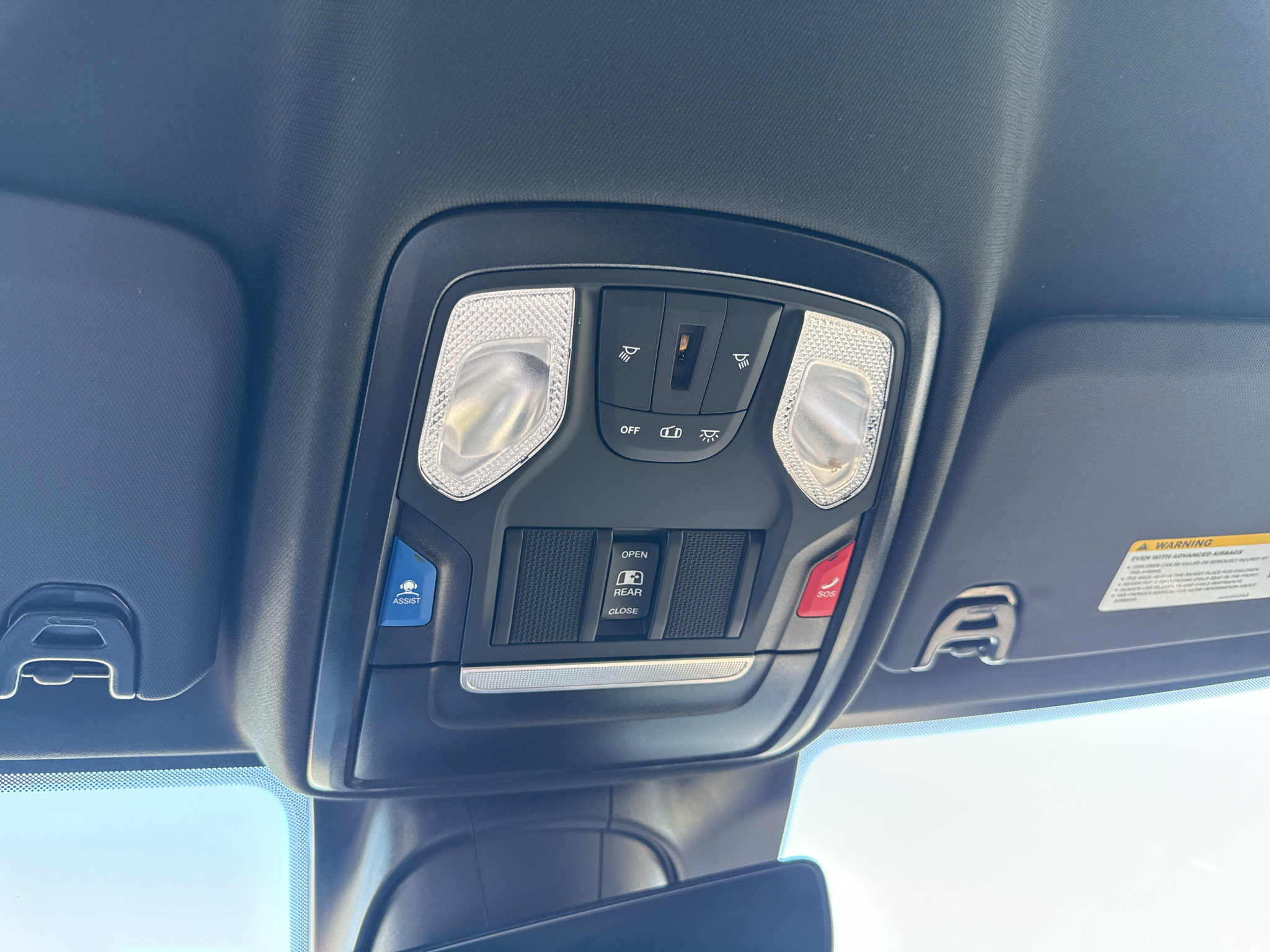 Used 2025 RAM 3500 Tradesman AWD/4WD image 25