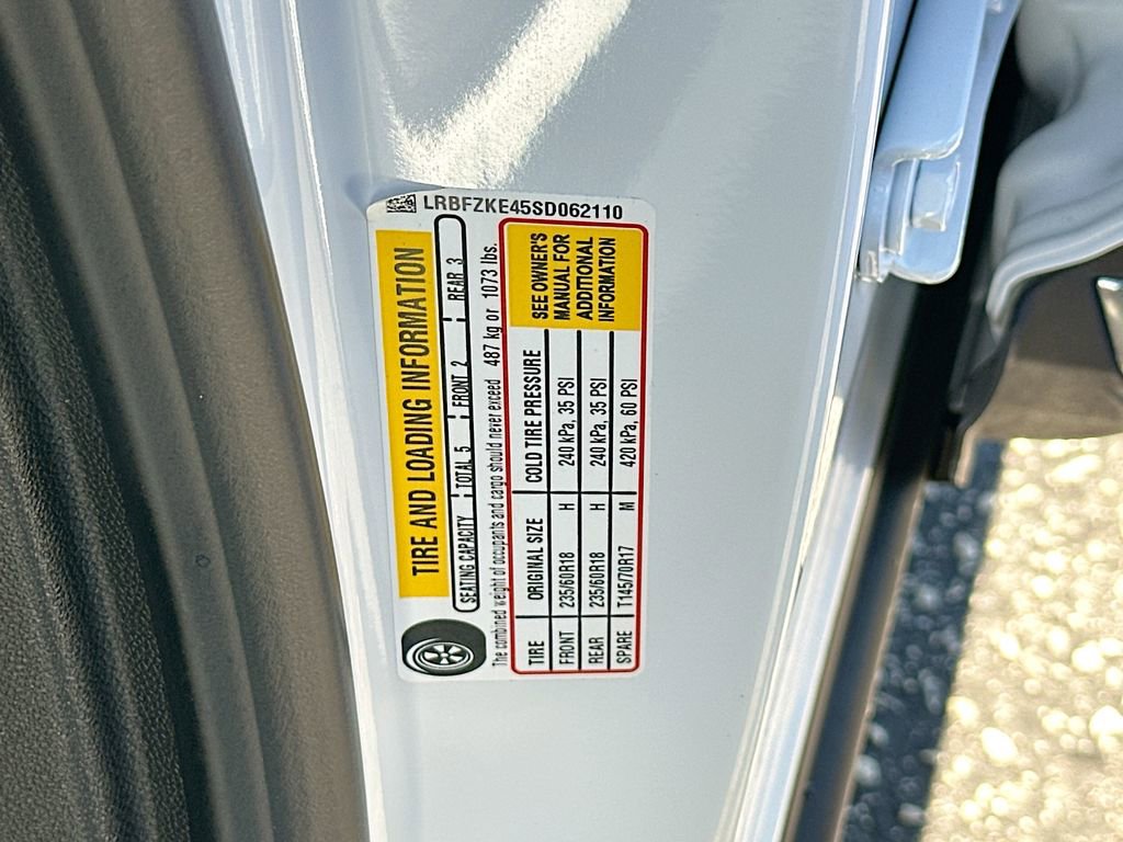 Used 2025 Buick Envision Preferred image 30