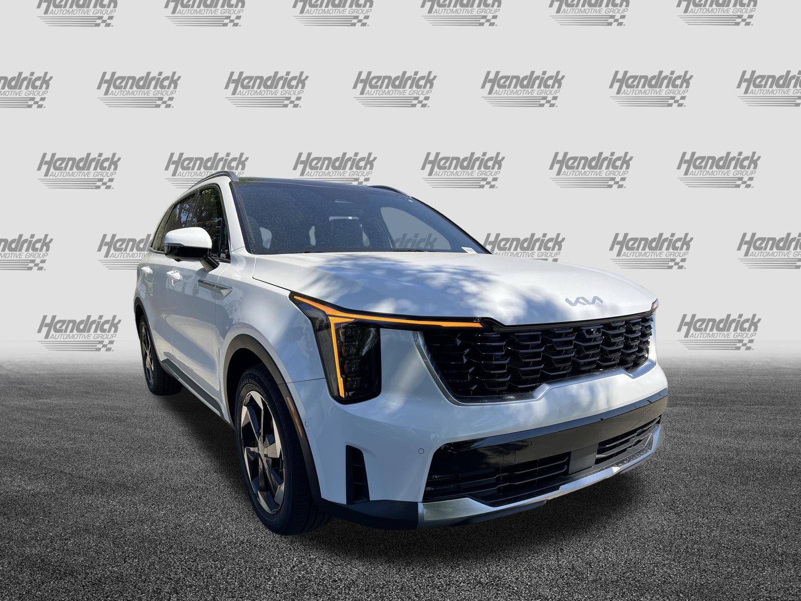 Used 2025 Kia Sorento SX Prestige AWD/4WD image 2