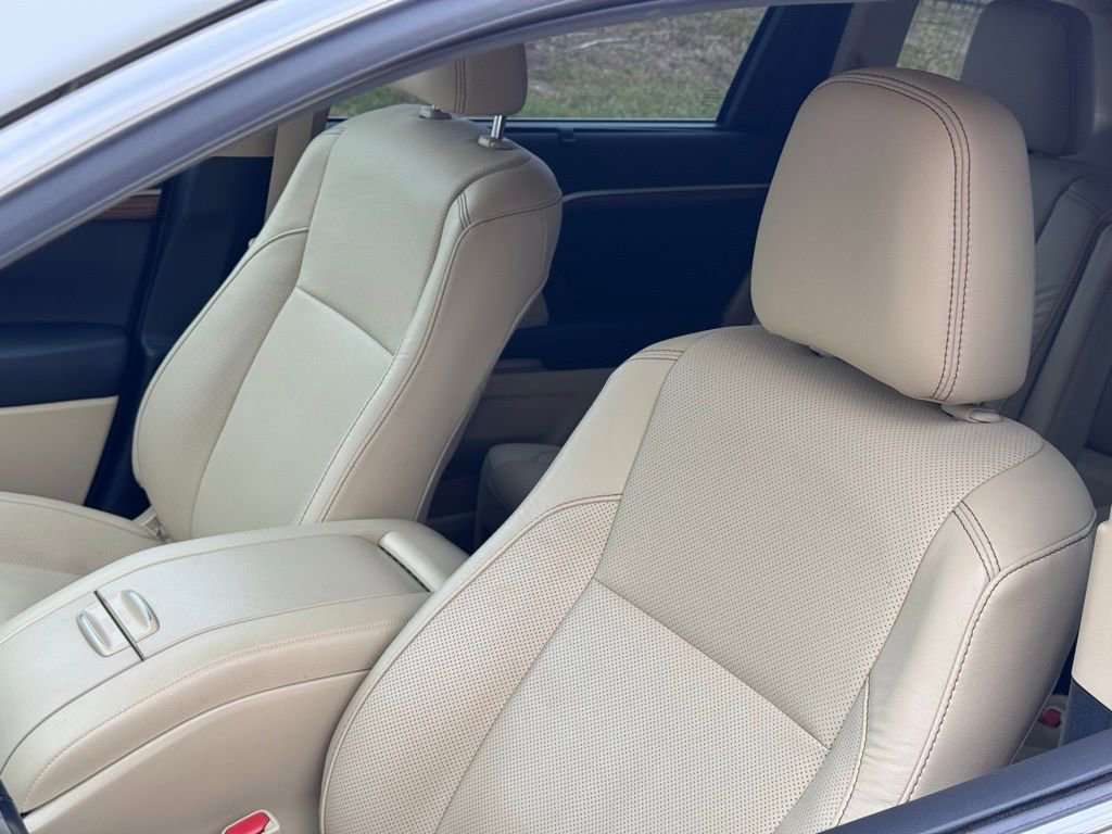 Used 2019 Toyota Highlander Limited Platinum image 21