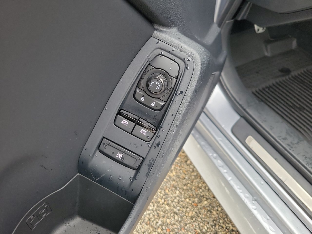 Used 2025 Toyota GR86 Premium RWD image 9
