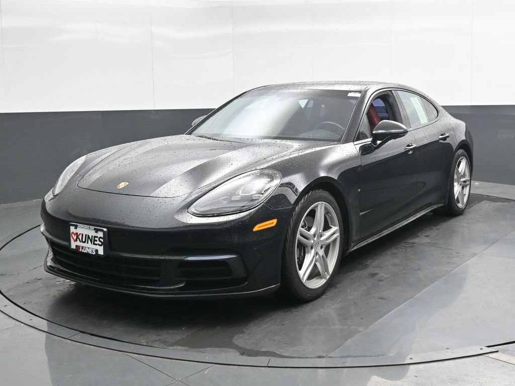 Used 2019 Porsche Panamera 4 AWD/4WD image 8