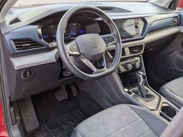Certified 2023 Volkswagen Taos SE image 10