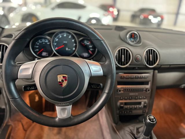 Used 2005 Porsche Boxster RWD image 10