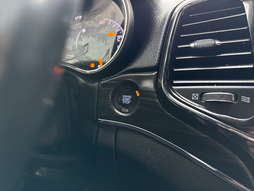 Used 2021 Jeep Grand Cherokee Limited w/ Luxury Group II image 15