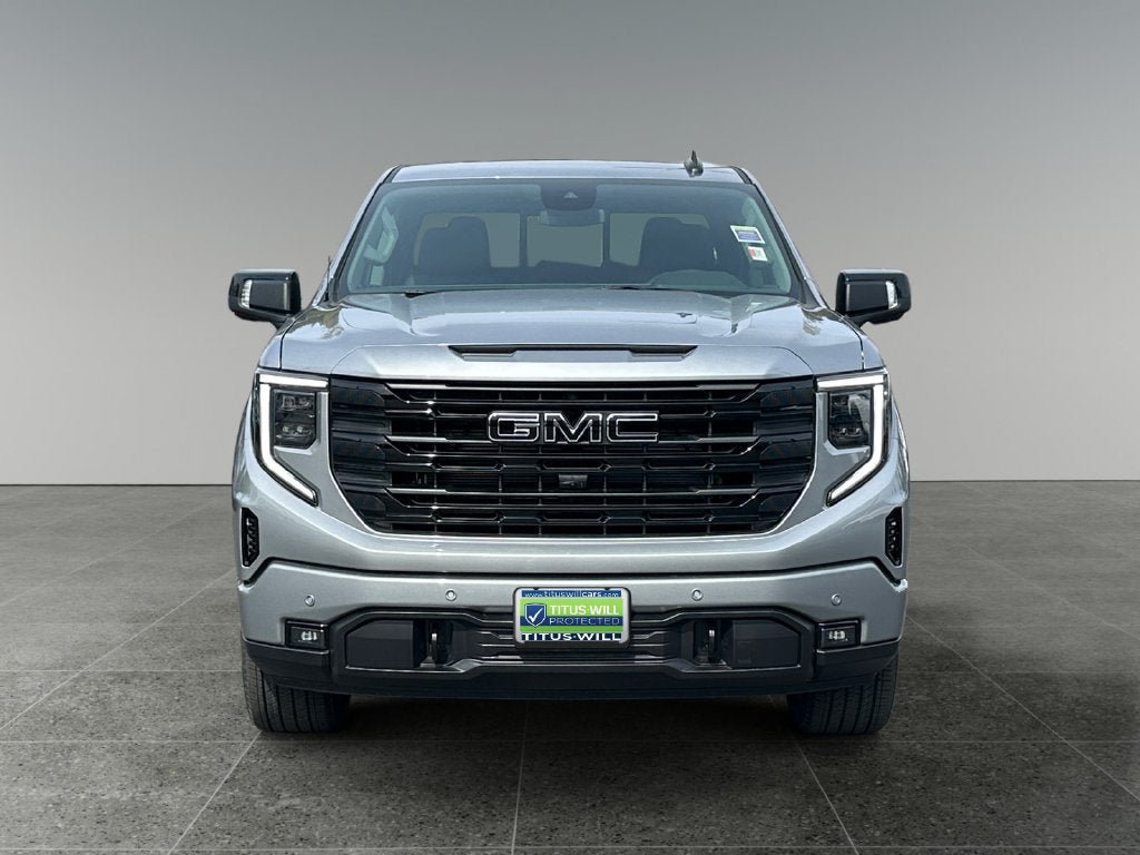 Used 2026 GMC Sierra 1500 Elevation w/ Elevation Premium Package AWD/4WD image 2