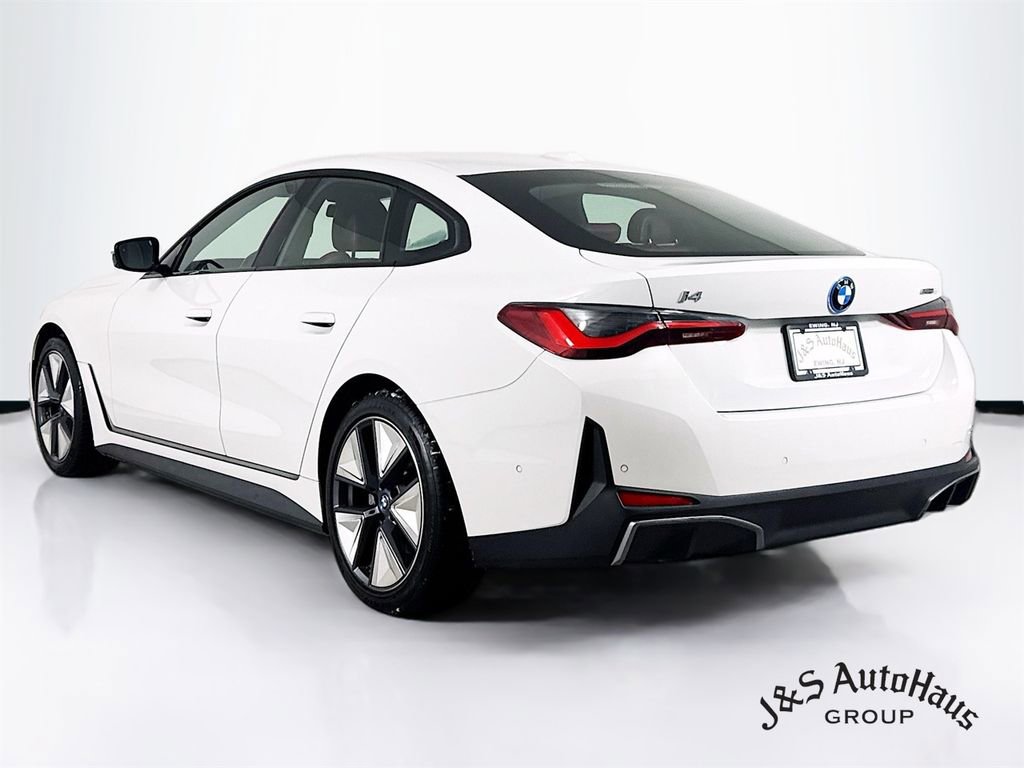 Used 2023 BMW i4 eDrive35 image 5