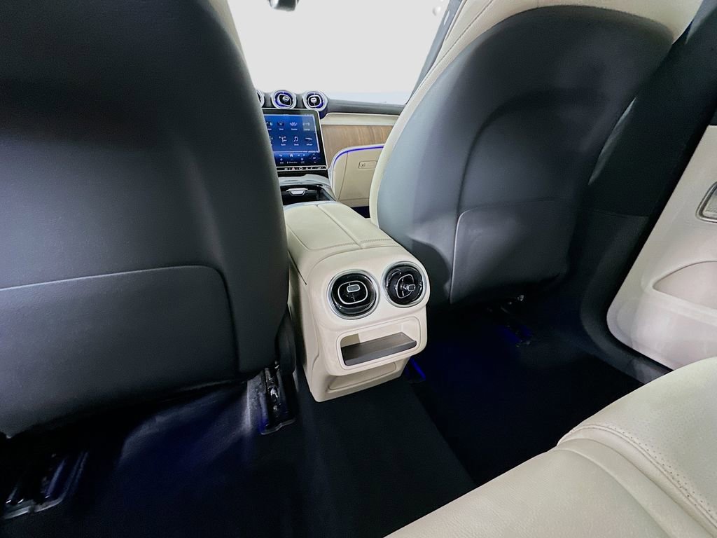 Used 2023 Mercedes-Benz GLC 300 4MATIC image 27