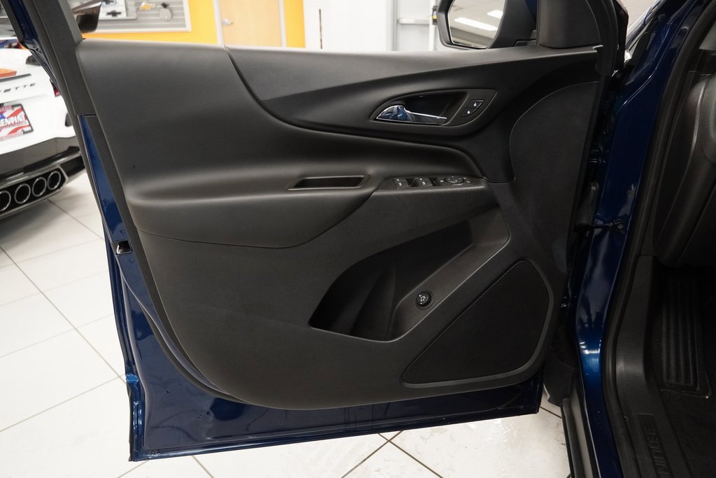 Used 2023 Chevrolet Equinox LT image 17