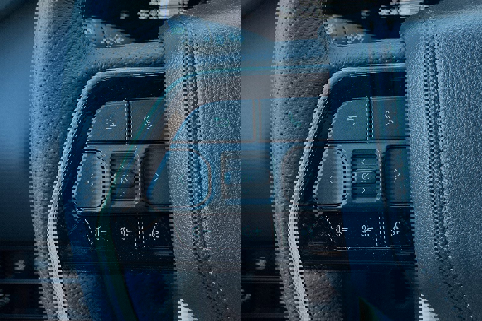 New 2025 Toyota Tundra Platinum image 25