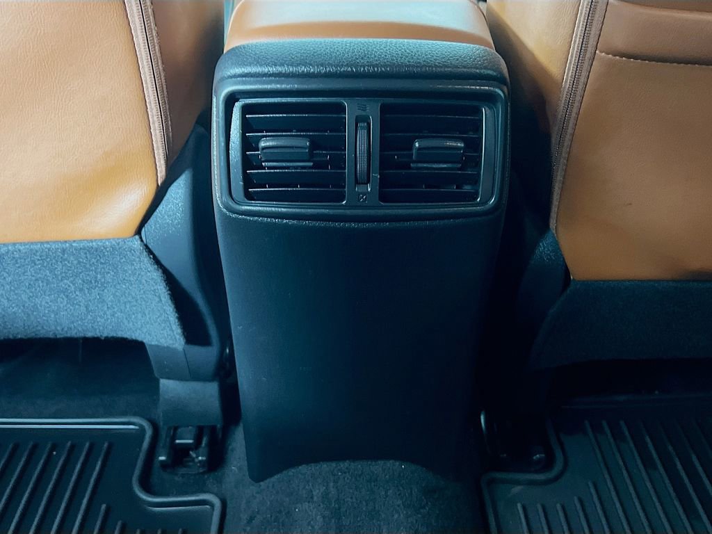 Used 2018 Nissan Rogue SL w/ Premium Package AWD/4WD image 33