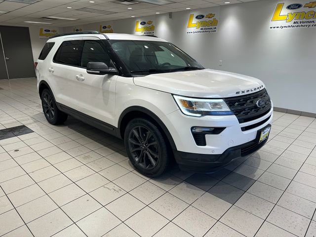 Used 2018 Ford Explorer XLT w/ Equipment Group 202A image 1