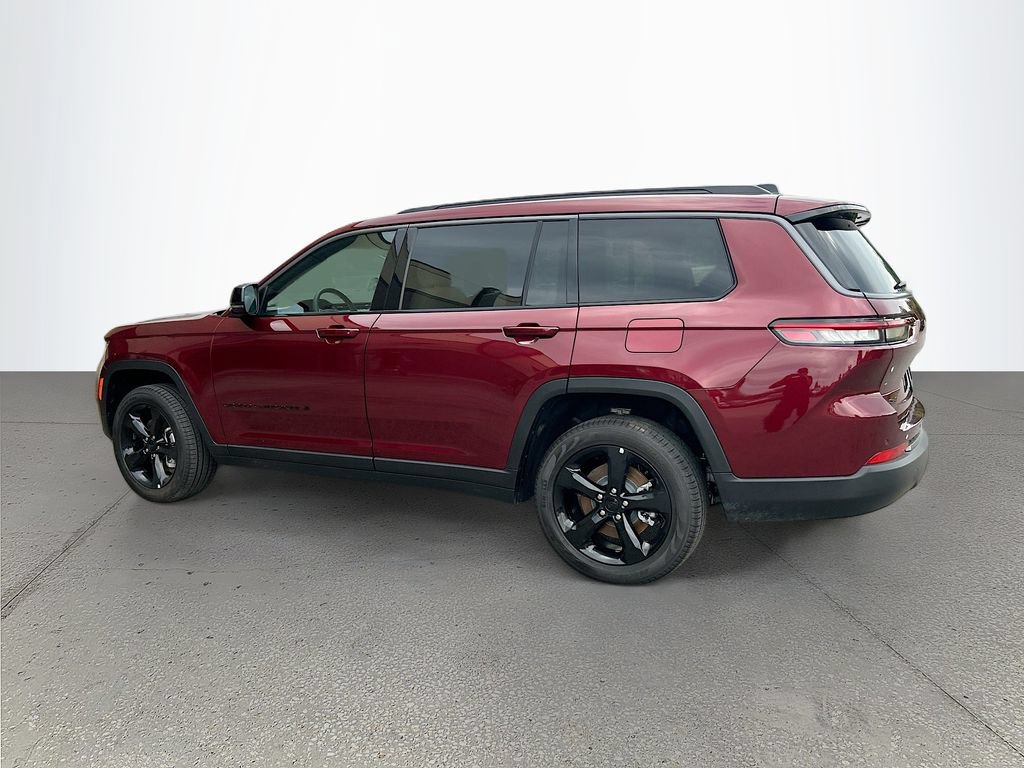 New 2026 Jeep Grand Cherokee L Limited w/ Limited Altitude Package AWD/4WD image 6
