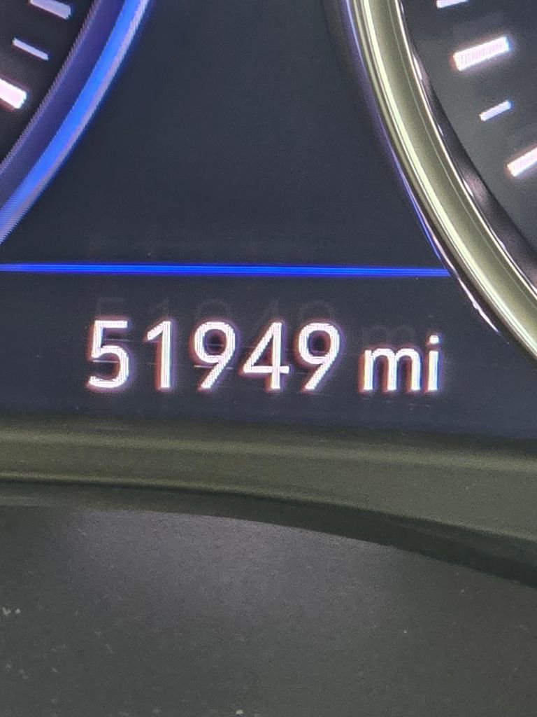 Used 2022 Buick Enclave Avenir w/ Avenir Technology Package image 26