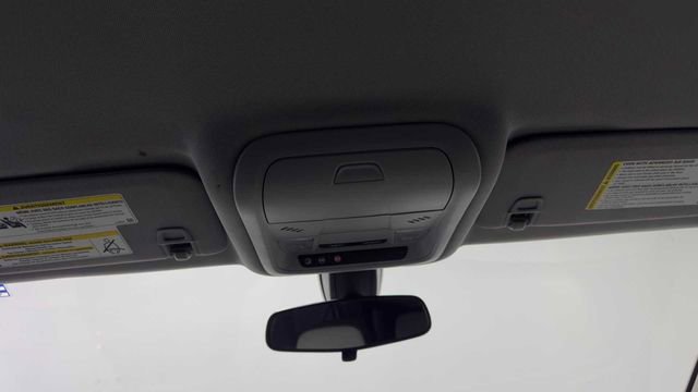 Used 2018 Chevrolet Equinox LS FWD image 18