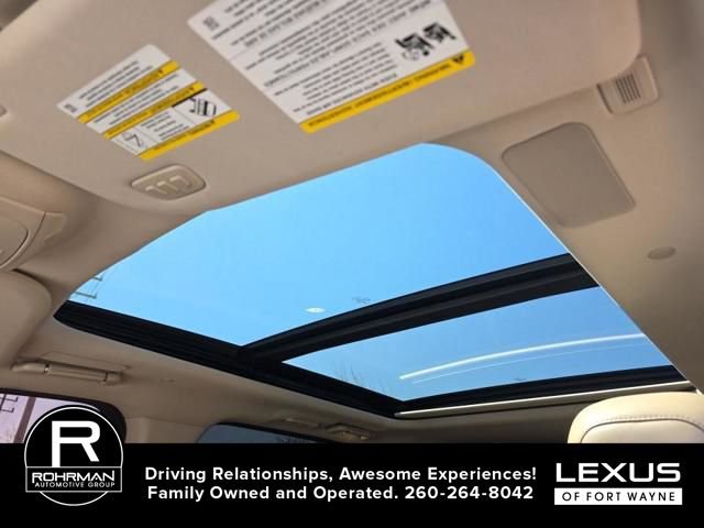 Used 2022 Lincoln Navigator L Reserve AWD/4WD image 12