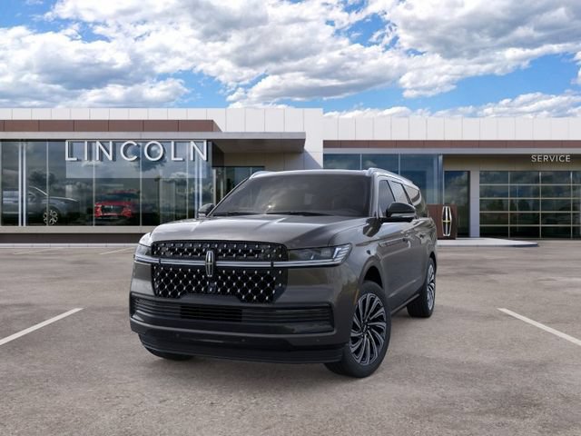 New 2026 Lincoln Navigator L Black Label AWD/4WD image 2