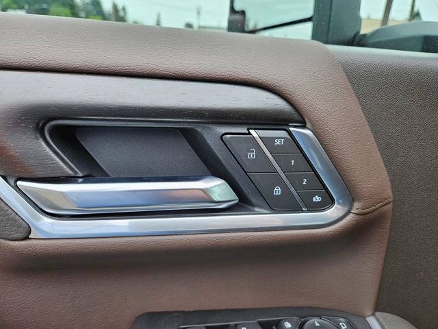 New 2026 GMC Sierra 3500 Denali w/ Denali Reserve Package AWD/4WD image 22