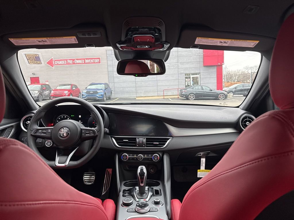 New 2026 Alfa Romeo Giulia AWD image 13