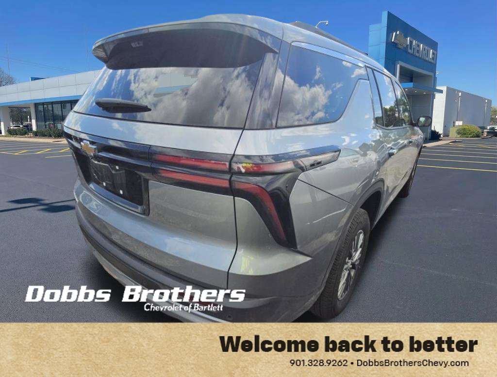 Used 2026 Chevrolet Traverse LT w/ Driver Confidence Package FWD image 17