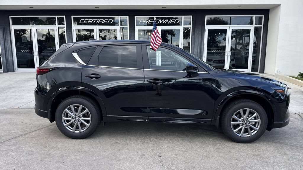 New 2025 MAZDA CX-5 AWD 2.5 S w/ Preferred Package image 5