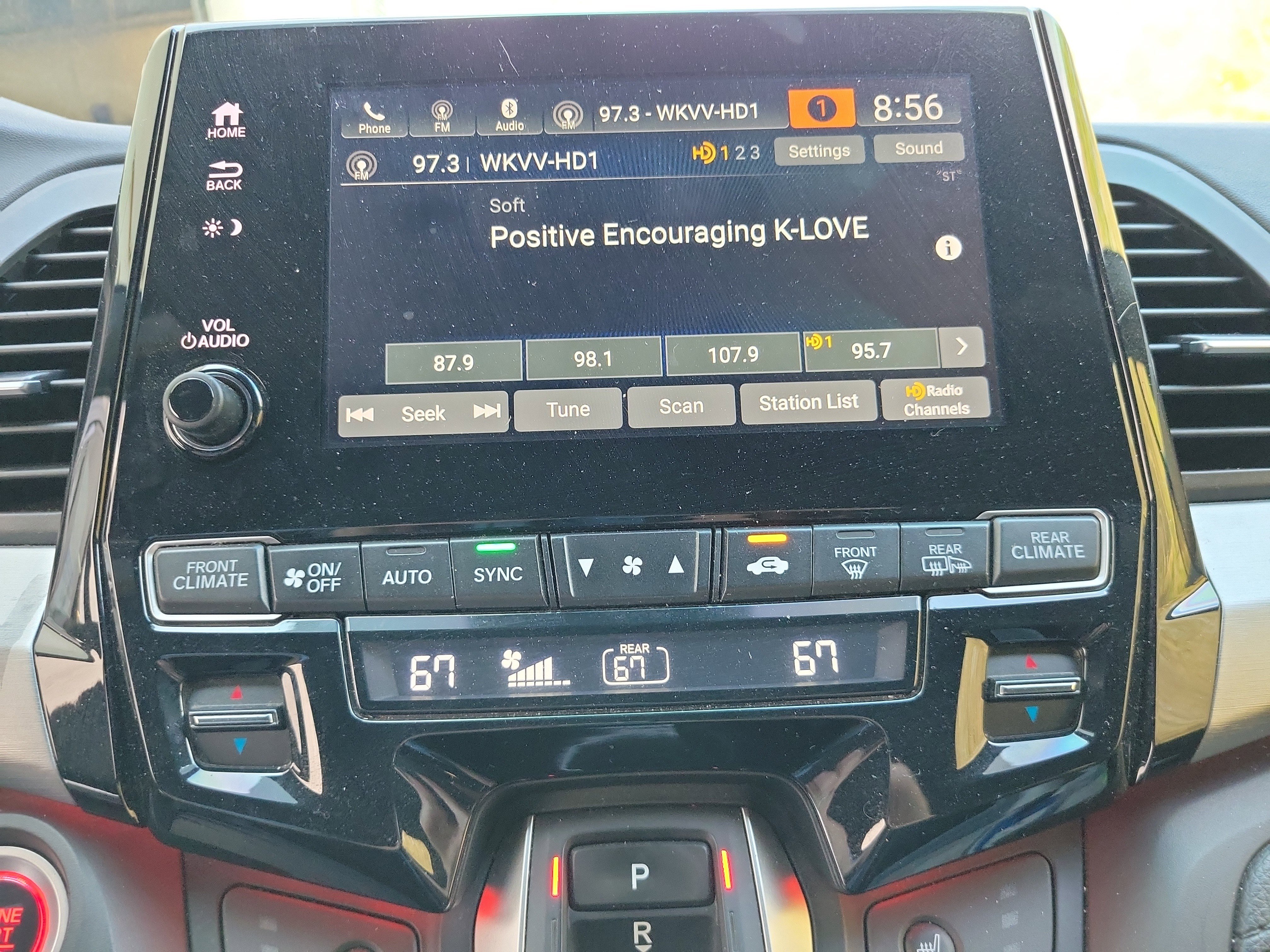 Used 2023 Honda Odyssey Sport image 16