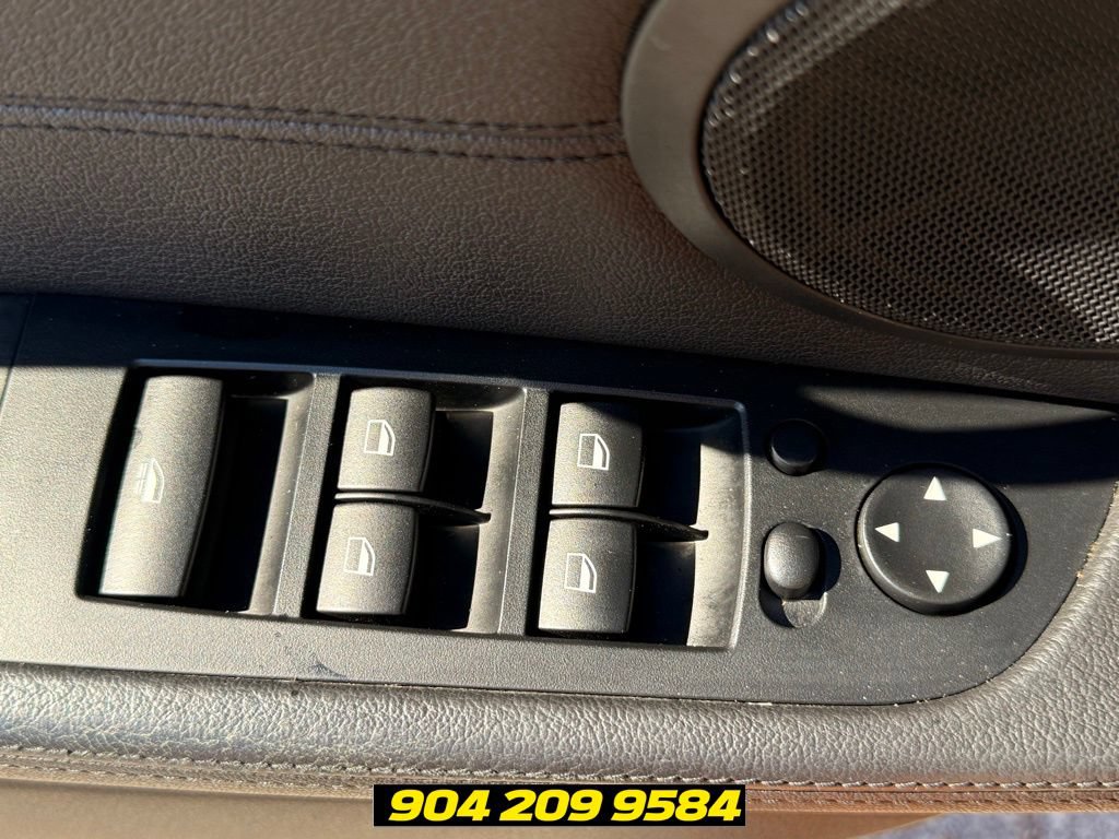 Used 2016 BMW Z4 sDrive35i RWD image 16