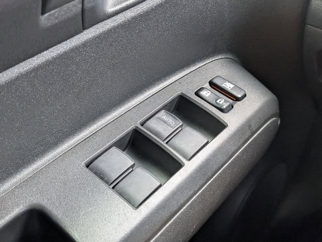 Used 2009 Scion xB FWD image 23