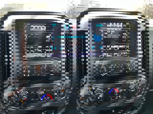 Used 2018 Chevrolet Silverado 1500 LT w/ All Star Edition image 18