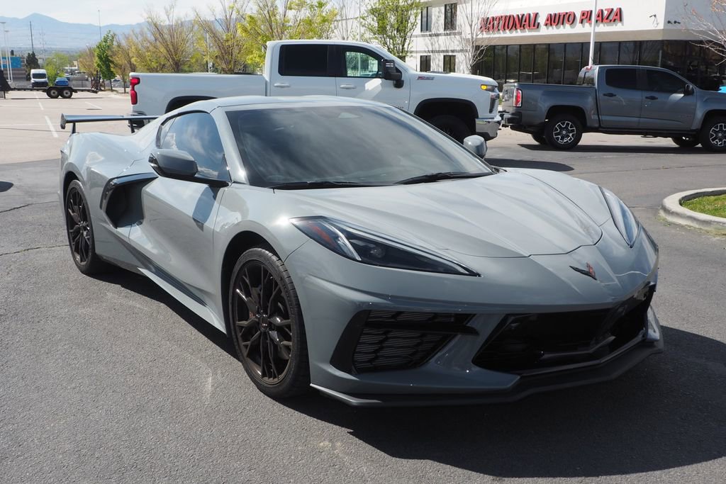 Used 2025 Chevrolet Corvette Stingray Preferred Cpe w/ Z51 Performance Package RWD image 8