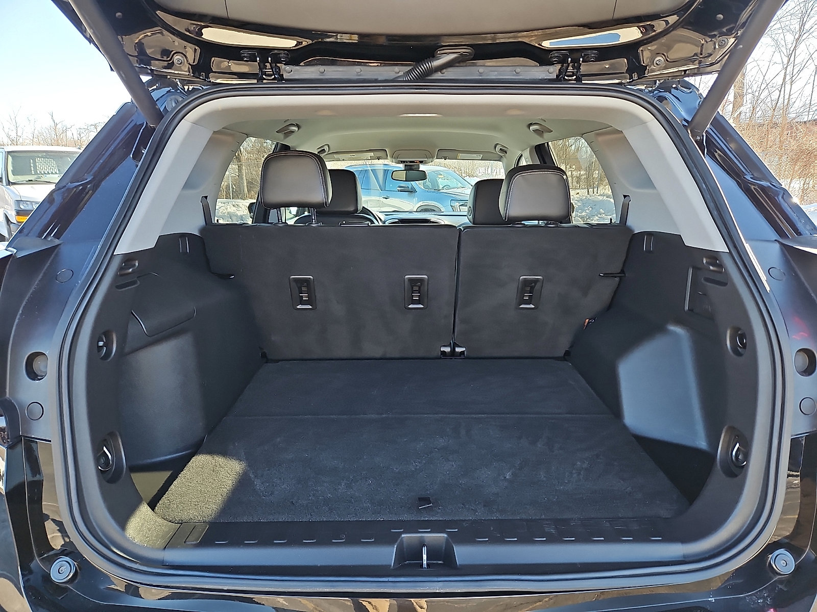 Certified 2022 GMC Terrain SLT w/ Tech Package image 29