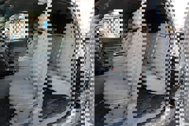 Used 2012 GMC Sierra 2500 SLE w/ SLE Preferred Package image 9