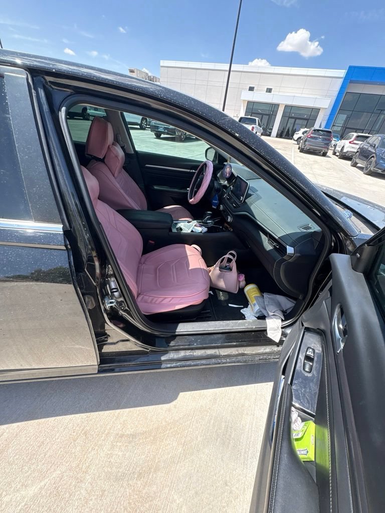 Used 2022 Nissan Altima 2.5 SV w/ SV Premium Package FWD image 26