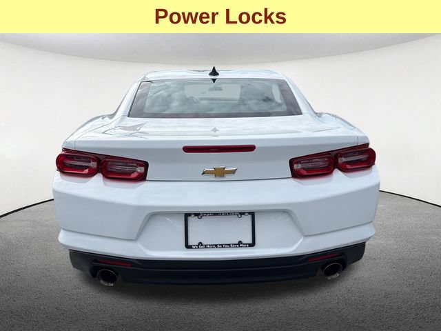 Certified 2024 Chevrolet Camaro LT RWD image 12
