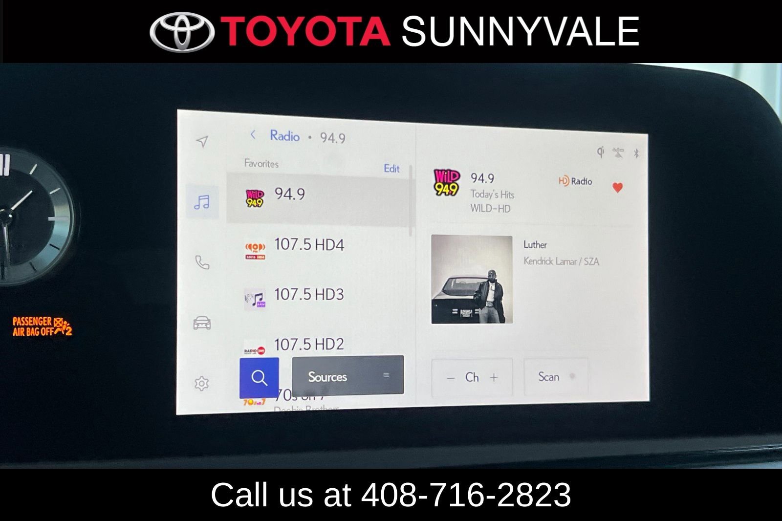 Used 2025 Lexus ES 300h w/ Premium Package image 21