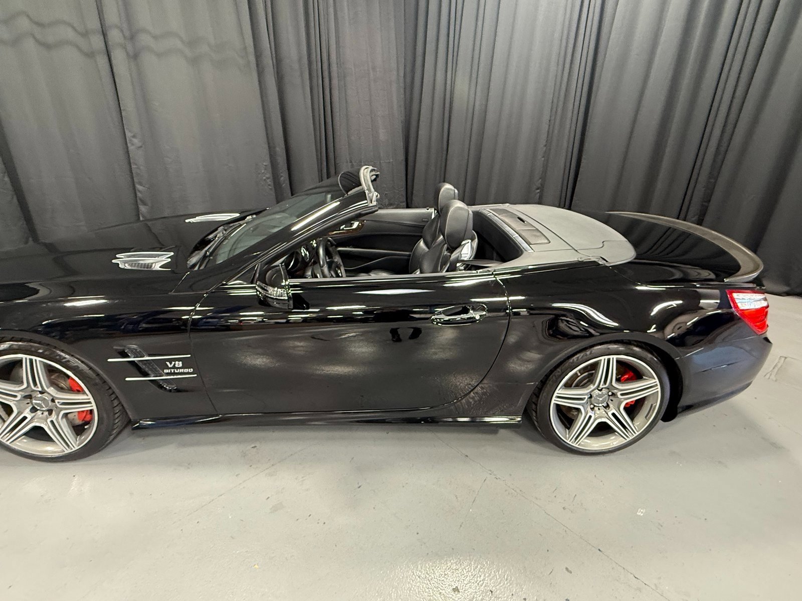 Used 2014 Mercedes-Benz SL 63 AMG image 17