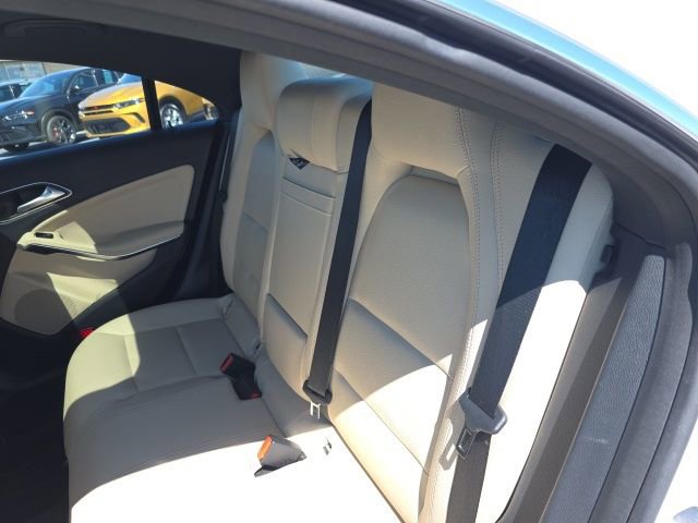Used 2019 Mercedes-Benz CLA 250 4MATIC image 36