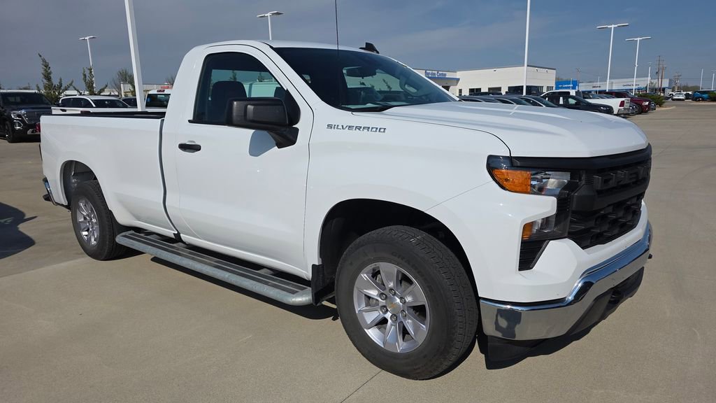 Used 2025 Chevrolet Silverado 1500 W/T image 7
