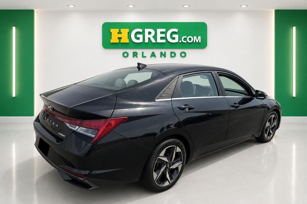 Used 2021 Hyundai Elantra Limited FWD image 6