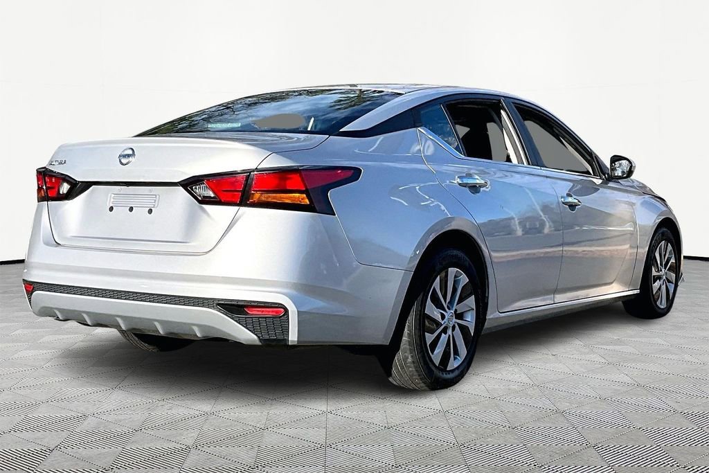 Used 2022 Nissan Altima 2.5 S image 6