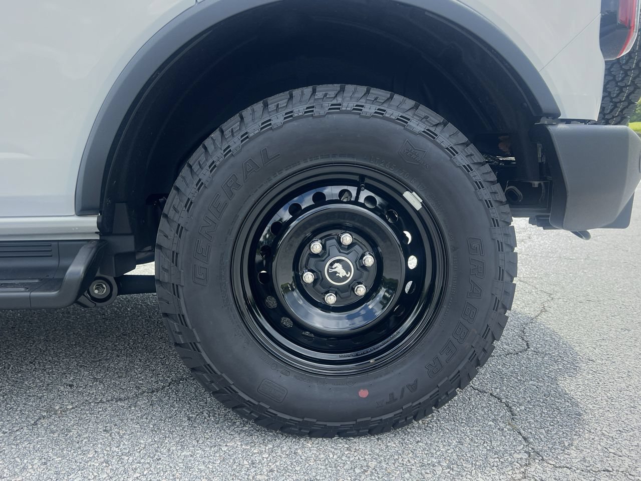 New 2026 Ford Bronco Outer Banks AWD/4WD image 26