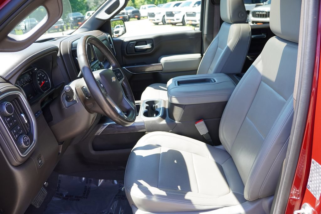 Certified 2019 Chevrolet Silverado 1500 LTZ w/ LTZ Premium Package AWD/4WD image 16