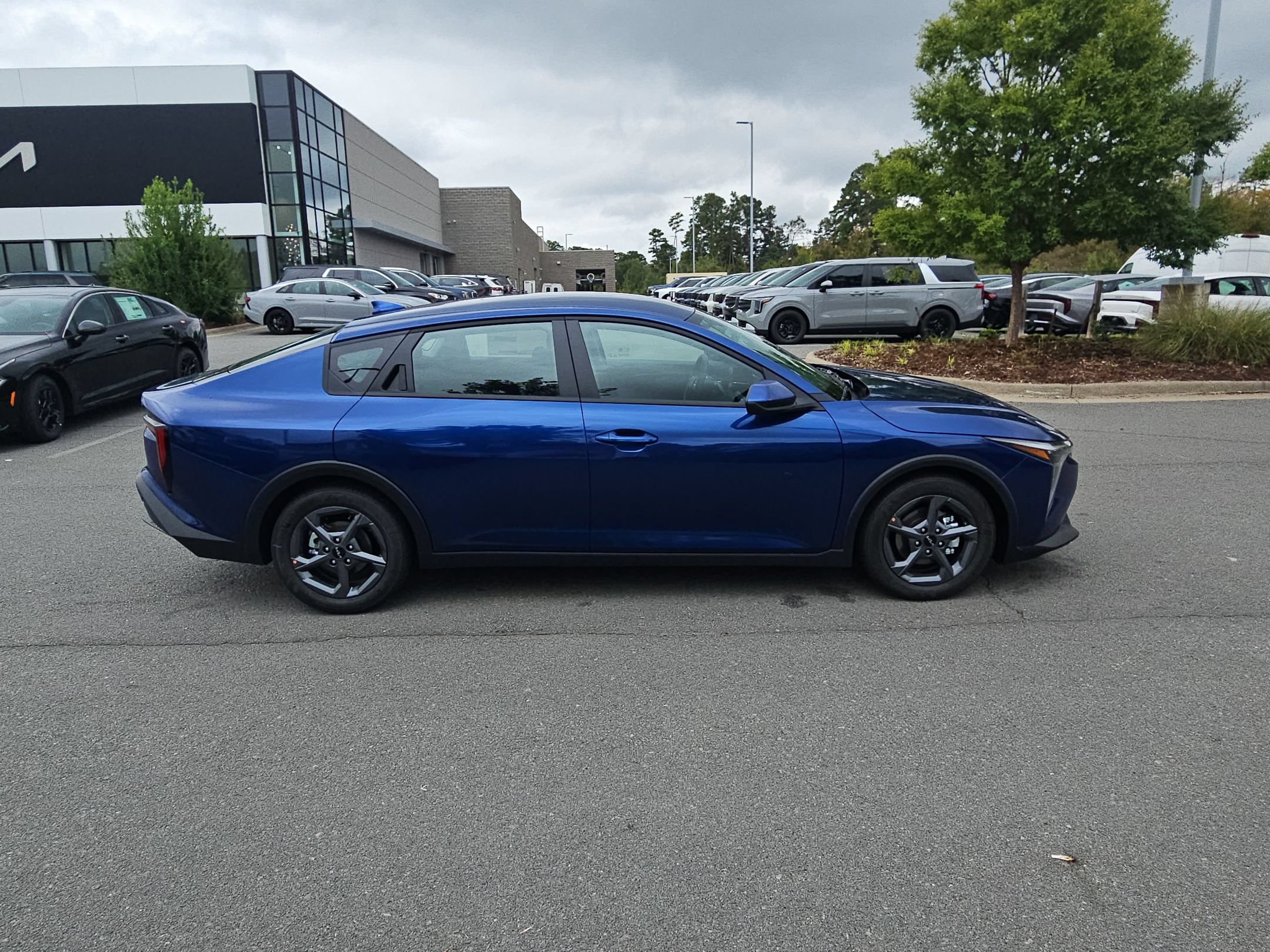 New 2026 Kia K4 FWD image 8