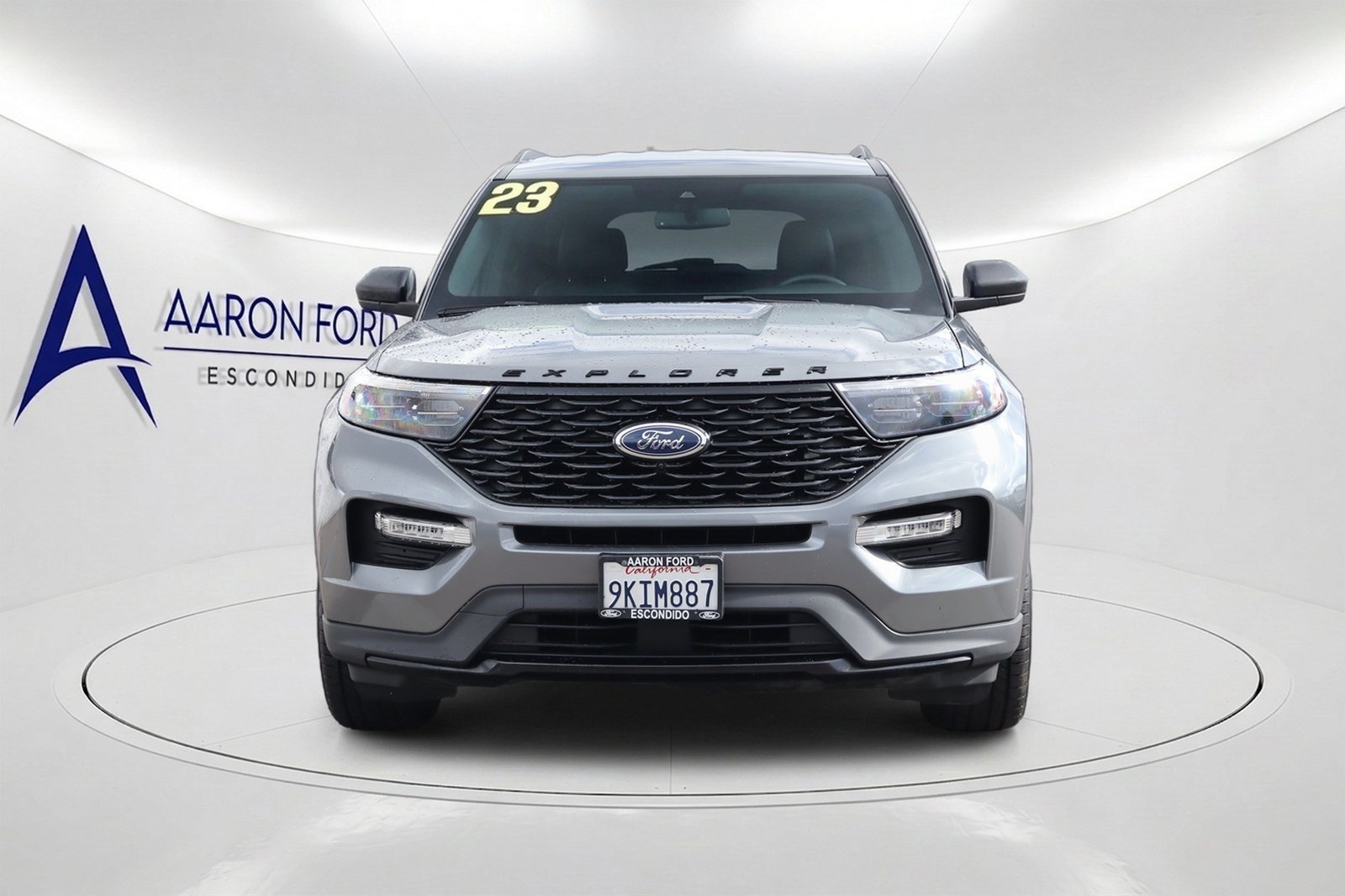 Used 2023 Ford Explorer ST-Line w/ Class IV Trailer Tow Package RWD image 2