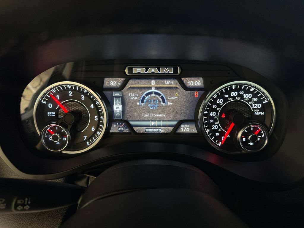 Used 2025 RAM 1500 Laramie w/ Sport Appearance Package AWD/4WD image 16