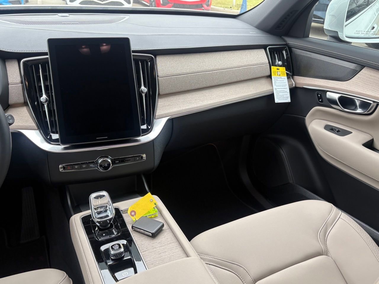 New 2026 Volvo XC90 T8 Plus image 13