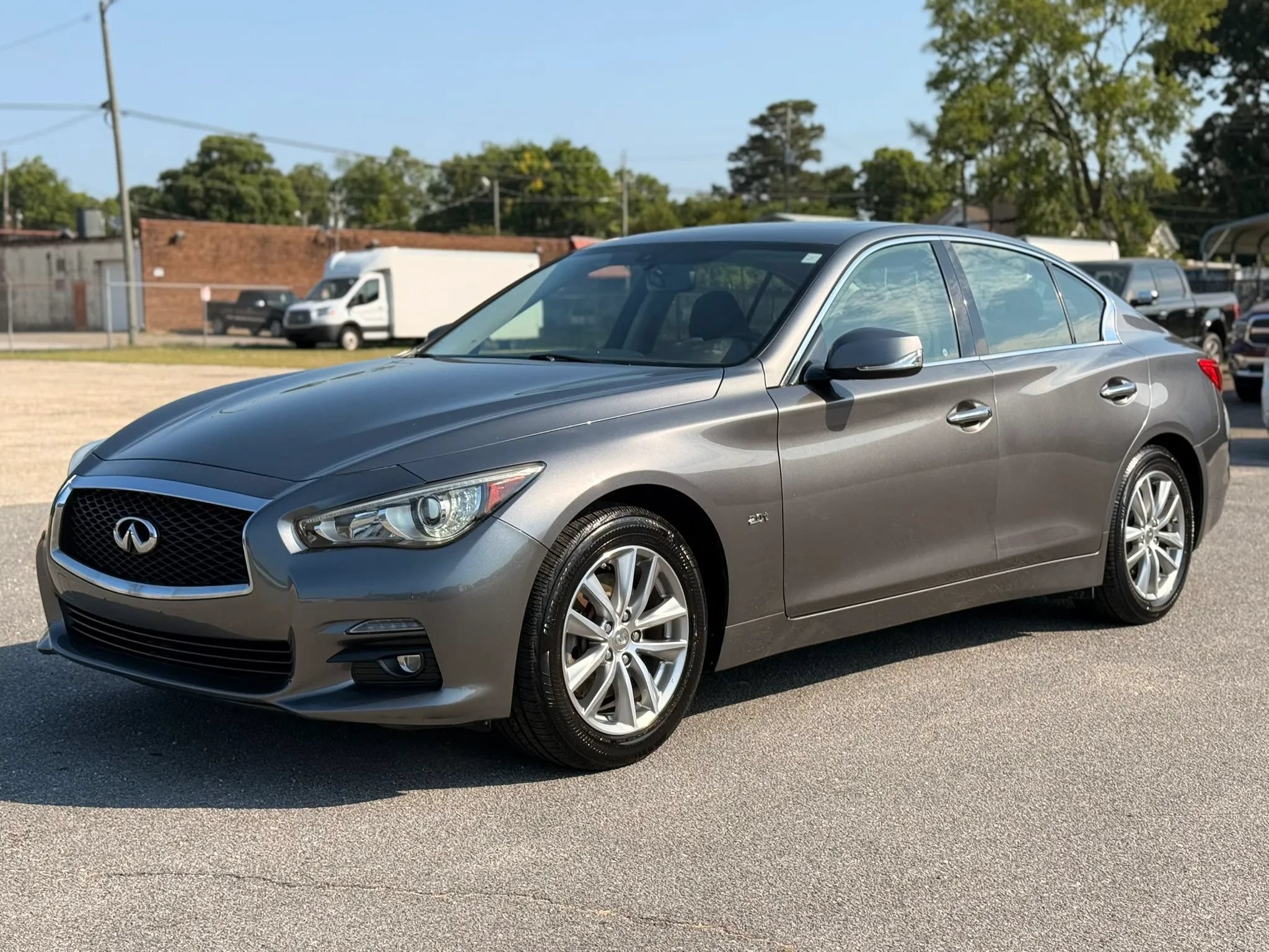 Used 2017 INFINITI Q50 2.0t w/ Moonroof Package AWD/4WD image 5